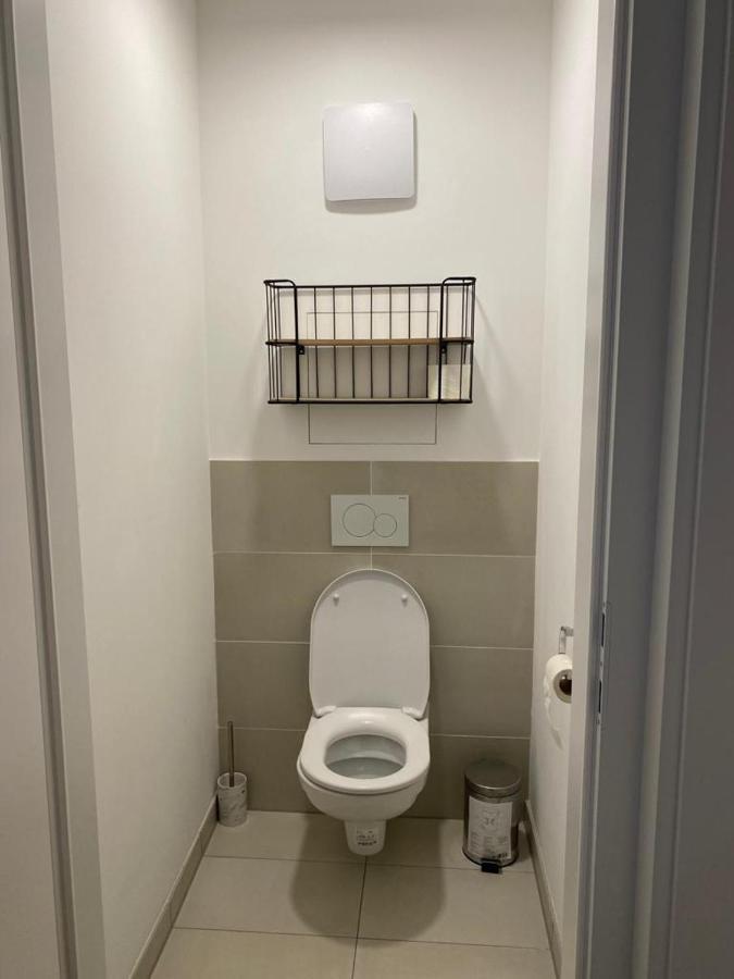 Modern Apartment With Balcony Near City Center ウィーン エクステリア 写真